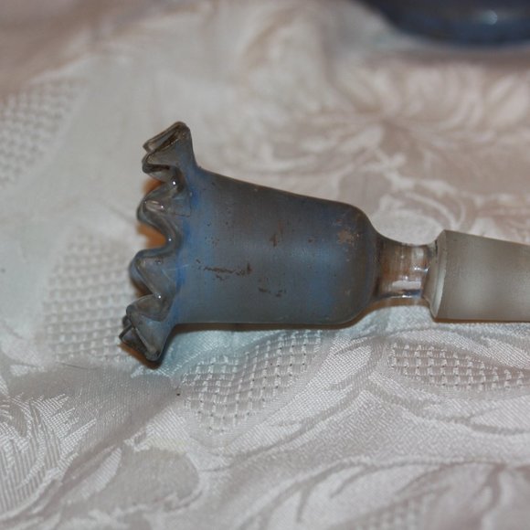 Antique Bristol Glass Decanter & Unusual Stopper Bird & Flowers - Picture 3 of 5